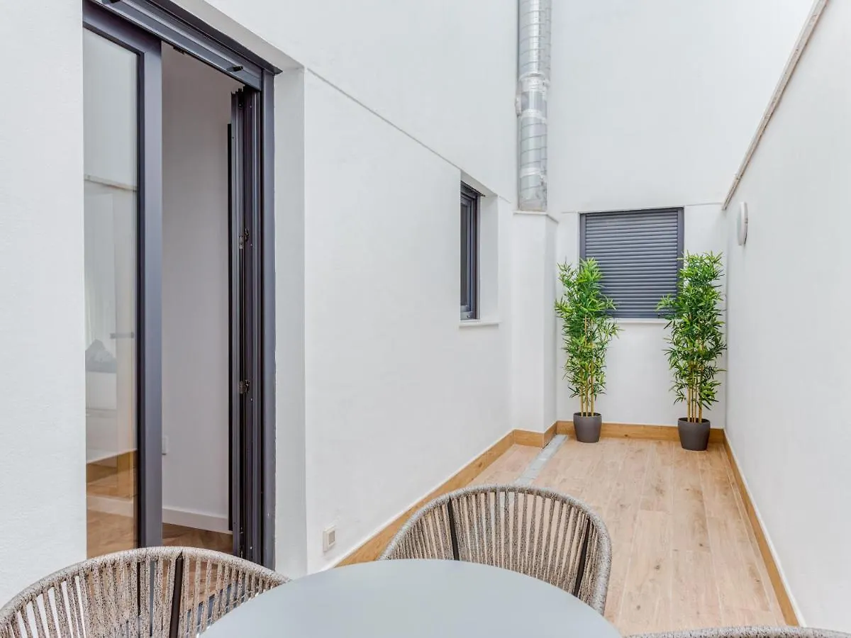 Limehome Malaga Calle Ancha Del Carmen - Digital Access 3*,  Spain