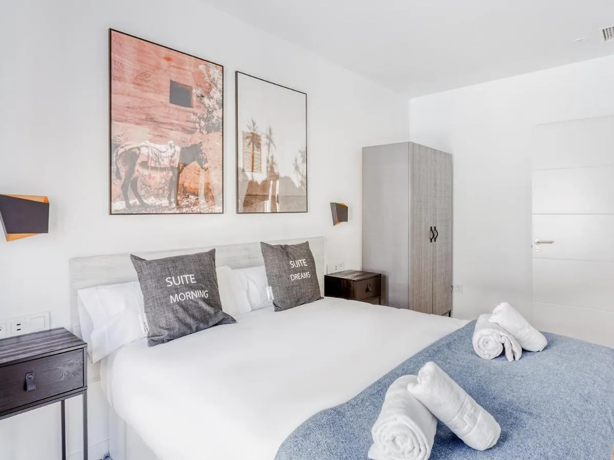 Aparthotel Limehome Malaga Calle Ancha Del Carmen - Digital Access